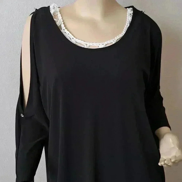 Blouse Inc INTERNATIONAL CONCEPTS BLACK OPEN ARM SLIT WITH RHINESTO… - Picture 8 of 8